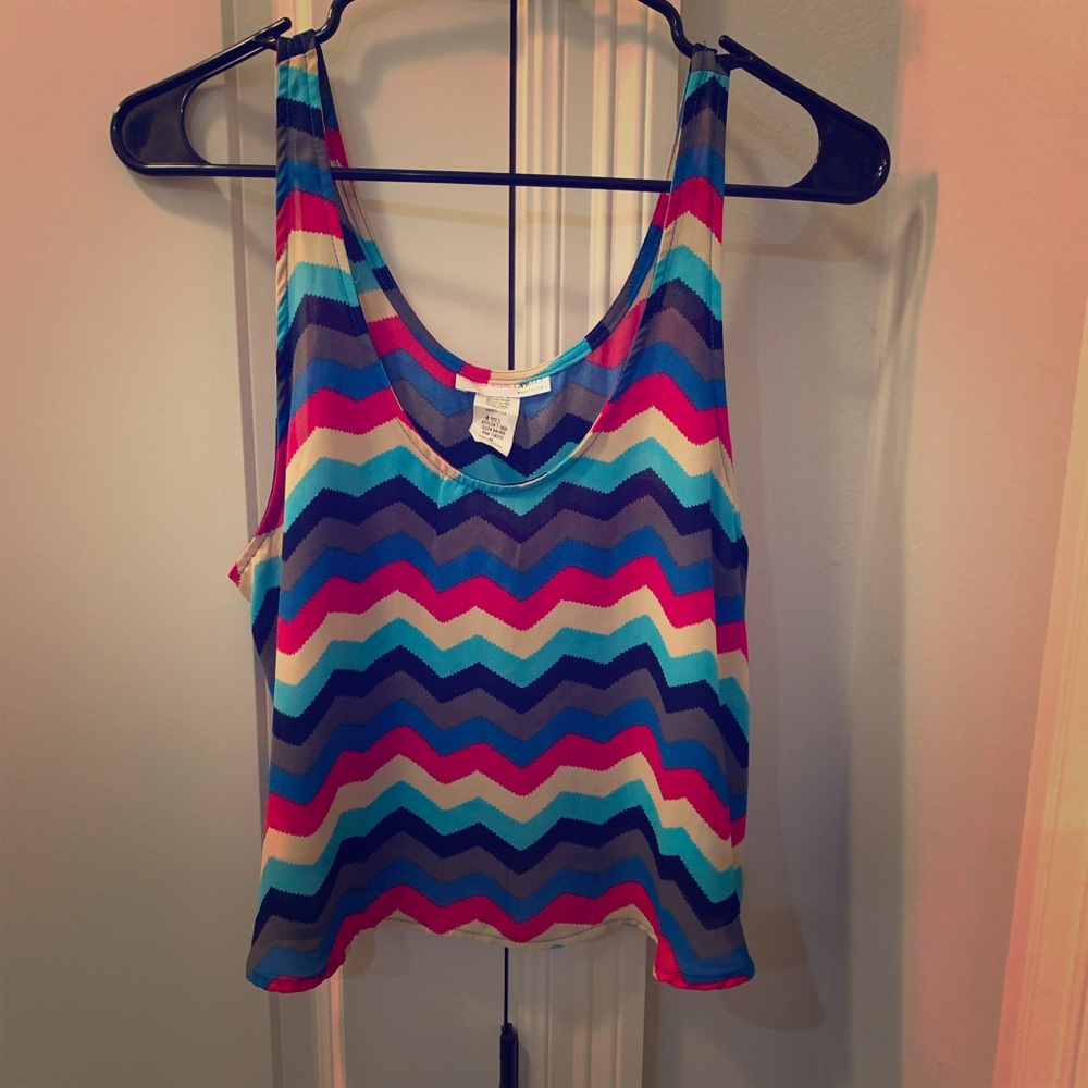 Crop top
